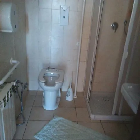 Regina Di Cuori Séjour à la ferme LʼAquila