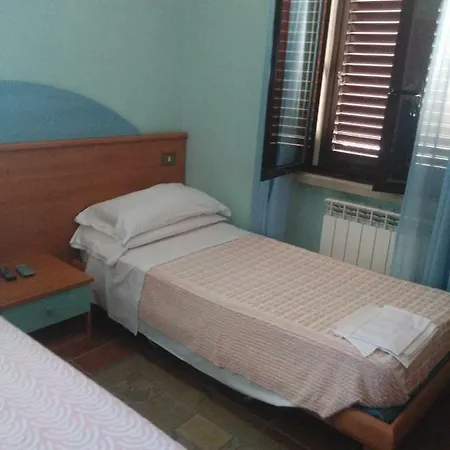 Regina Di Cuori LʼAquila